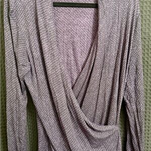 Banana Republic Draped Surplice Top L Purple Print Long Sleeve Fall Layering